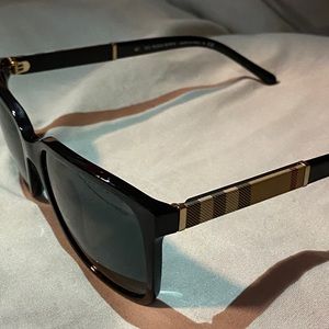 Burberry Sunglasses